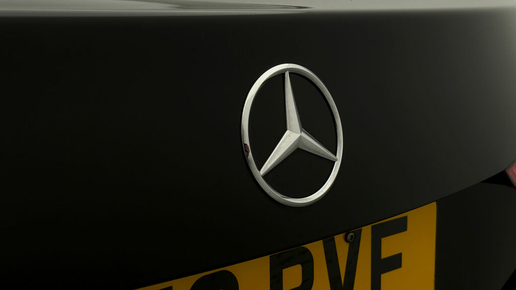 Mercedes-Benz C Class C300d Amg Line Premium Plus 9G-tronic Black #19