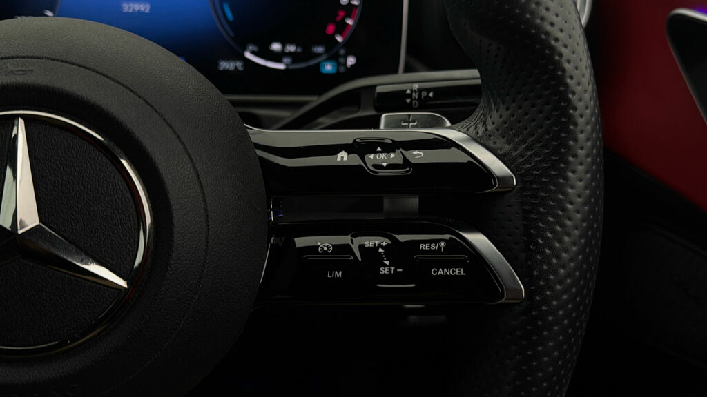 Mercedes-Benz C Class C300d Amg Line Premium Plus 9G-tronic Black #24