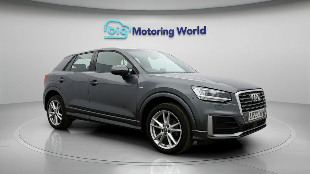 Audi Q2 S Line Grey
