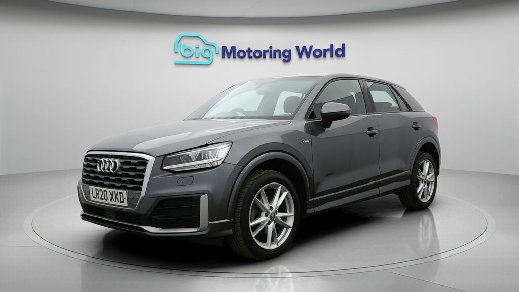 Audi Q2 S Line Grey #3