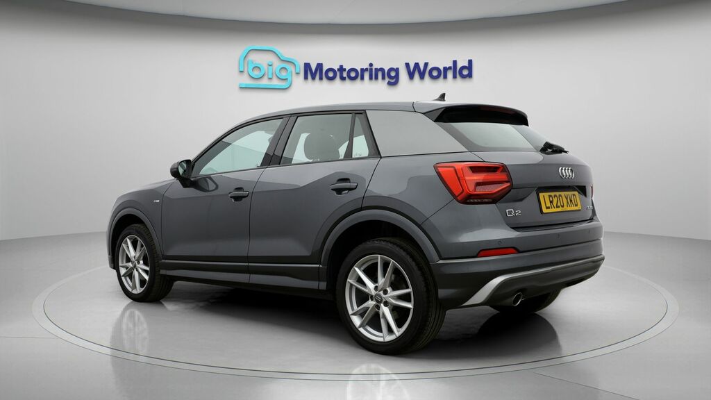 Audi Q2 S Line Grey #5