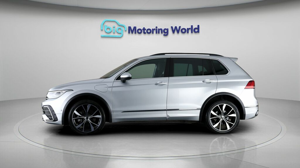 Volkswagen Tiguan R-line Silver #4