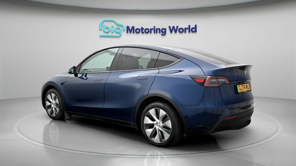 Tesla Model Y Long Range Blue #5