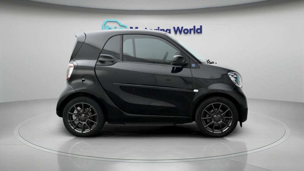 Smart Fortwo 60Kw Eq Brabus Line 17Kwh 22Kwch 2021 White #8