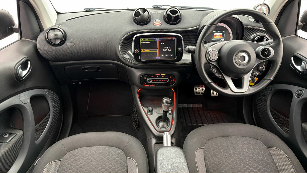 Smart Fortwo 60Kw Eq Brabus Line 17Kwh 22Kwch 2021 White #12
