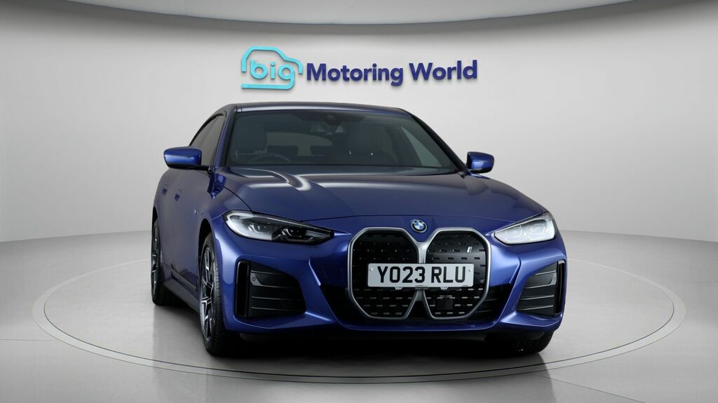 BMW i4 M Sport Blue #2