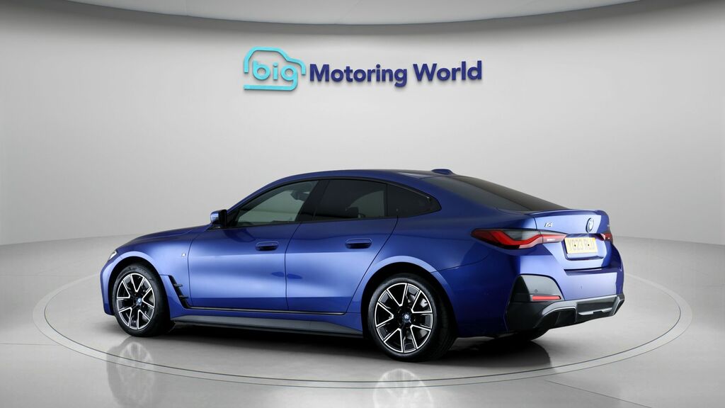 BMW i4 M Sport Blue #5
