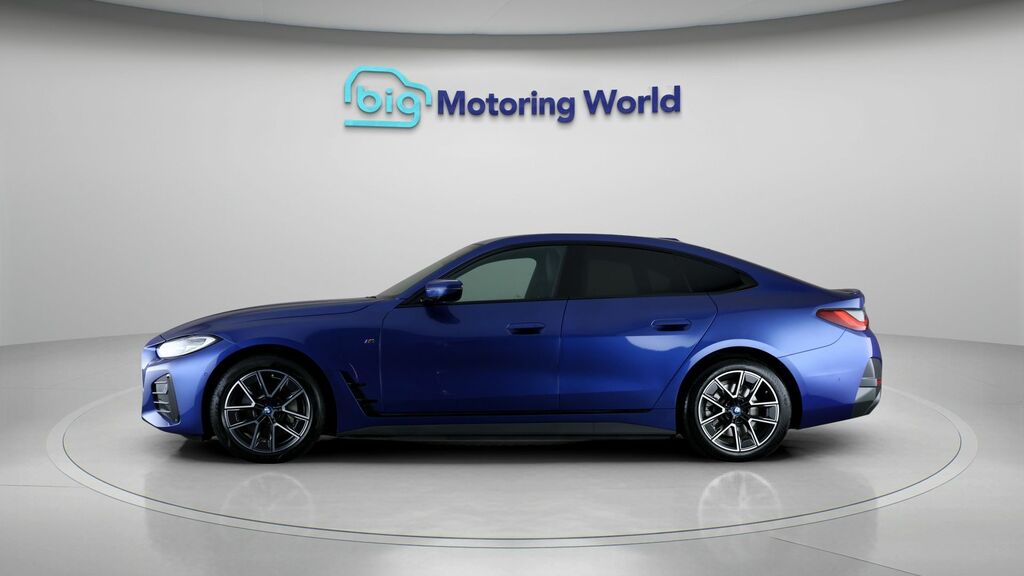 BMW i4 M Sport Blue #4