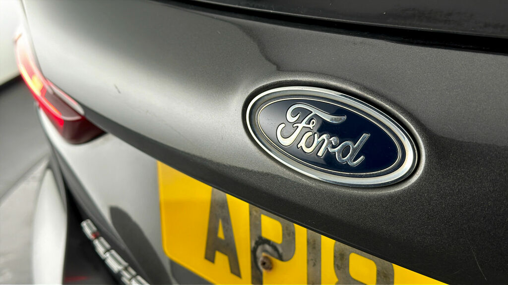 Ford Fiesta 1.5 Tdci 120 St-line X White #19