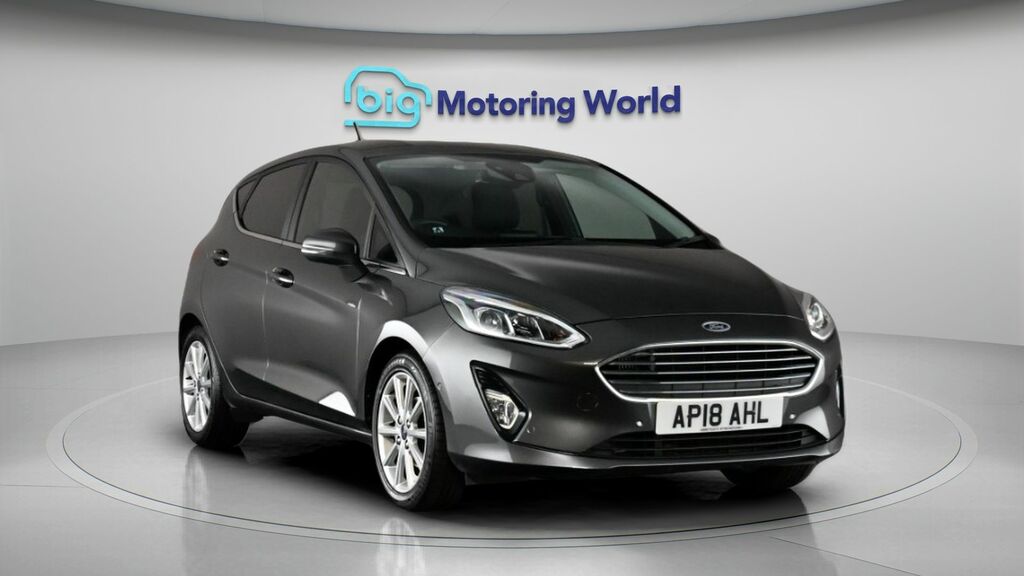 Ford Fiesta Titanium X Grey #2