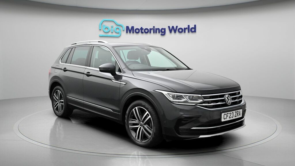 Volkswagen Tiguan Elegance Grey