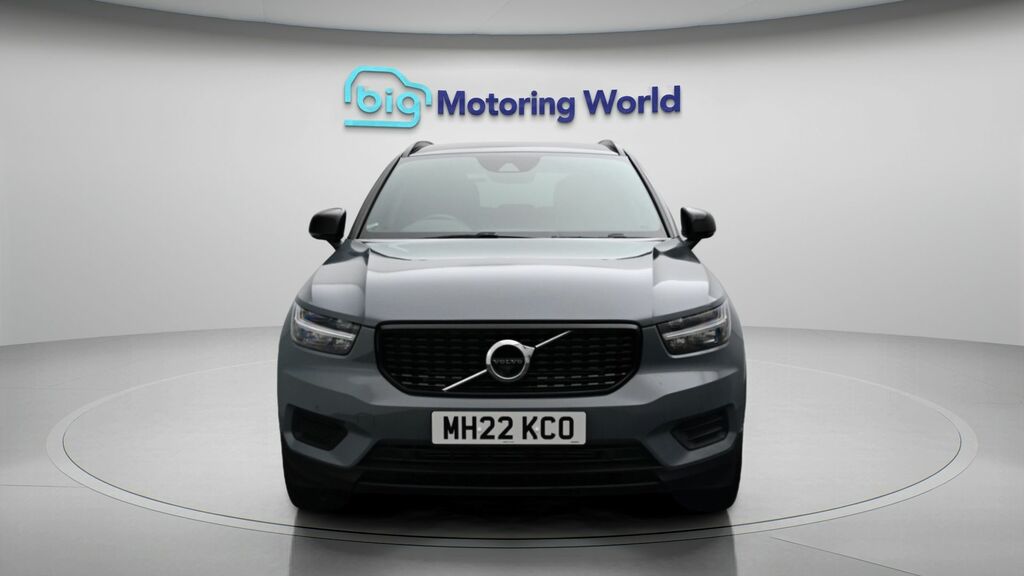 Volvo XC40 Plus Grey #2