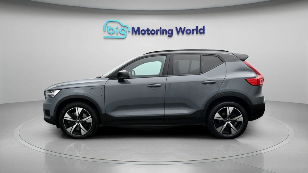 Volvo XC40 Plus Grey #4