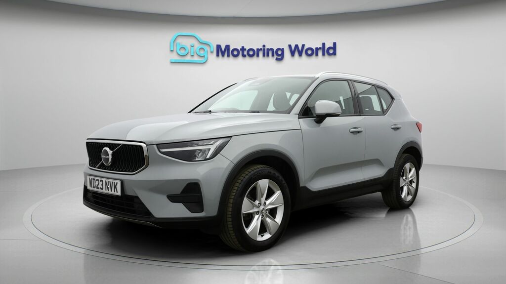 Volvo XC40 Core Grey #3