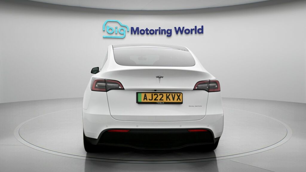 Tesla Model Y Long Range White #6
