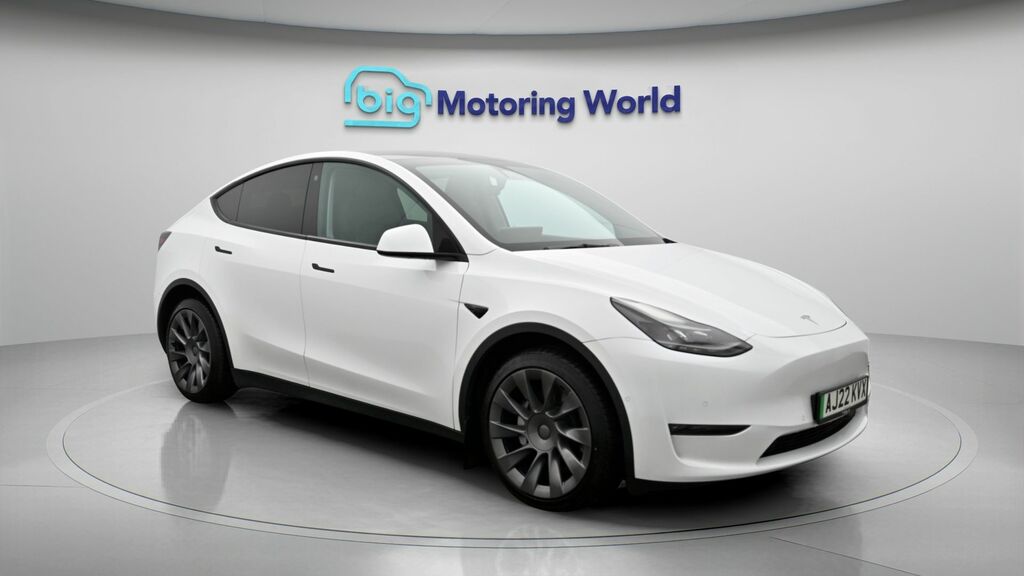 Tesla Model Y Long Range White