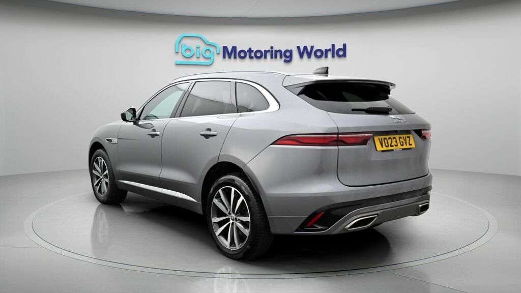 Jaguar F-Pace R-dynamic Se Black Grey #5