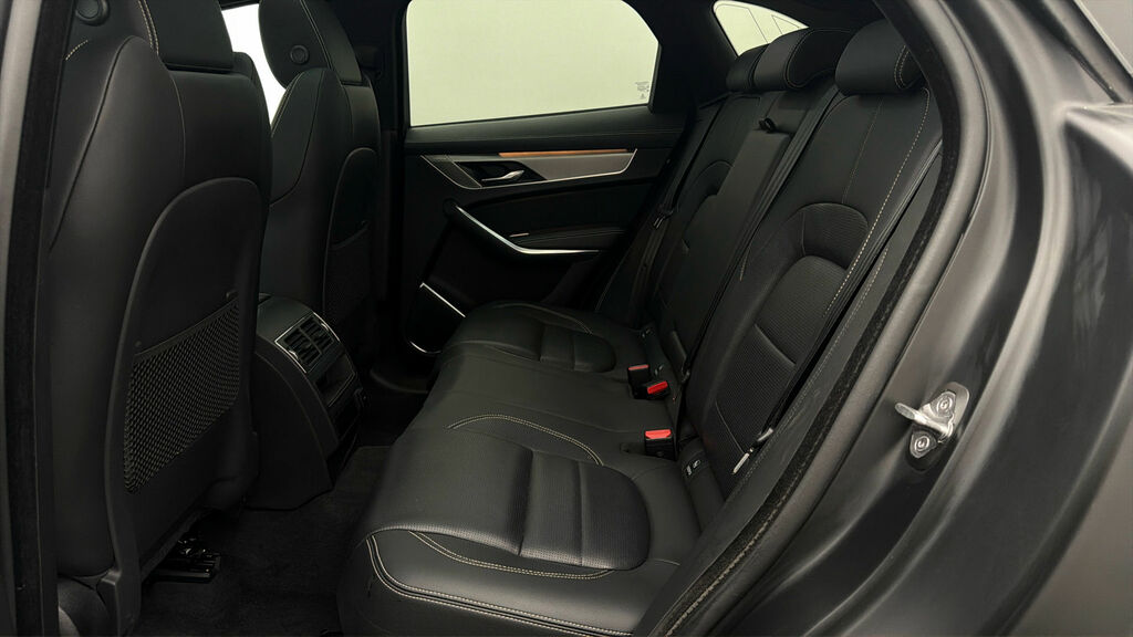 Jaguar F-Pace 5.0 V8 550 Svr Awd Panoramic Roof Estat Red #15