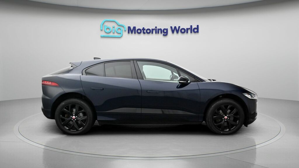 Jaguar I-Pace 294Kw Ev400 Se 90Kwh 11Kw Charger Black #8