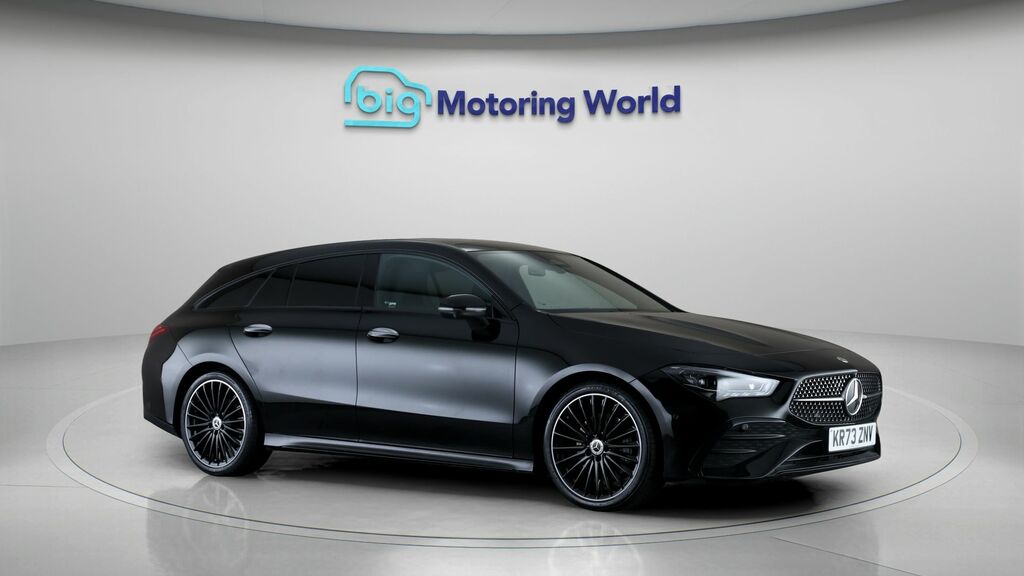 Mercedes-Benz CLA Class Amg Line Black