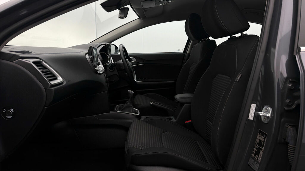 Kia Xceed 1.5 T Gdi 3 Suv  #13