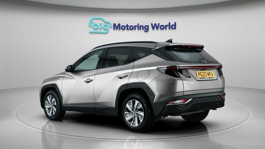 Hyundai Tucson Se Connect Brown #5