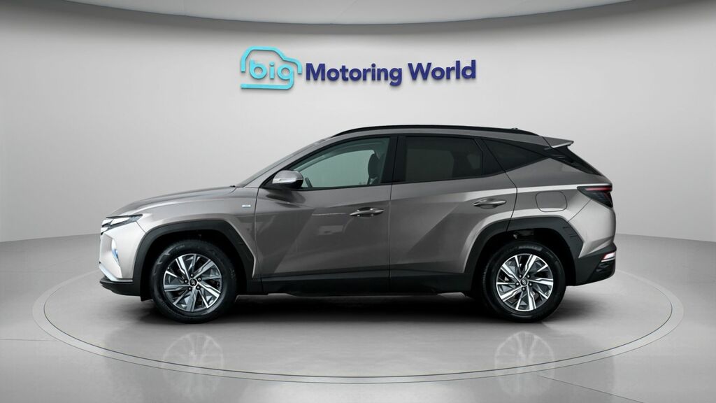 Hyundai Tucson Se Connect Brown #4