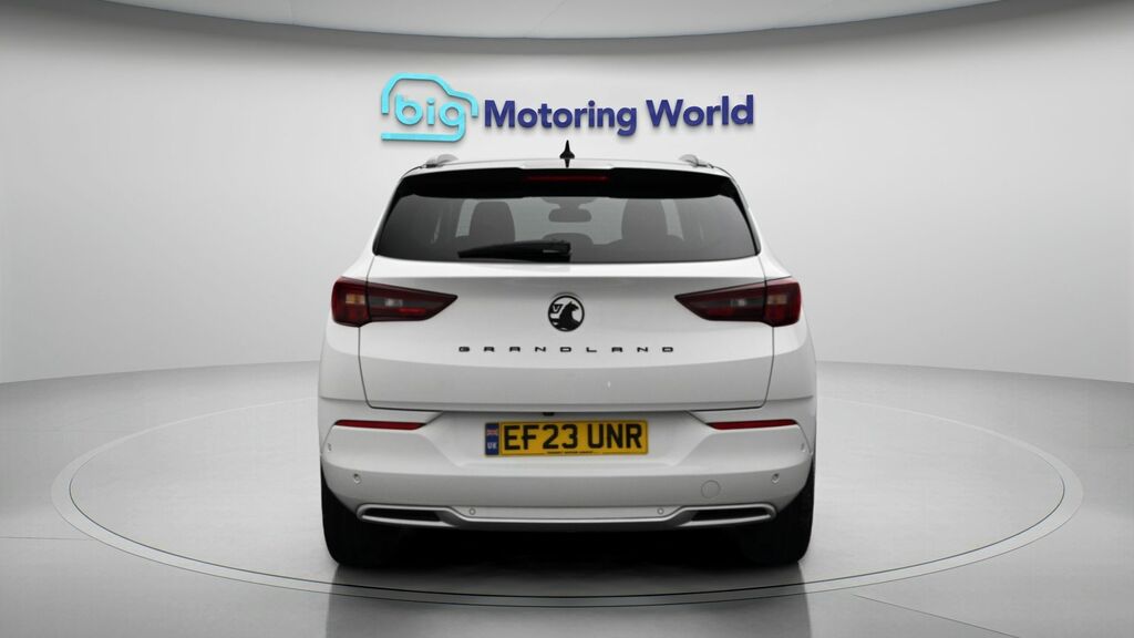 Vauxhall Grandland Ultimate White #6