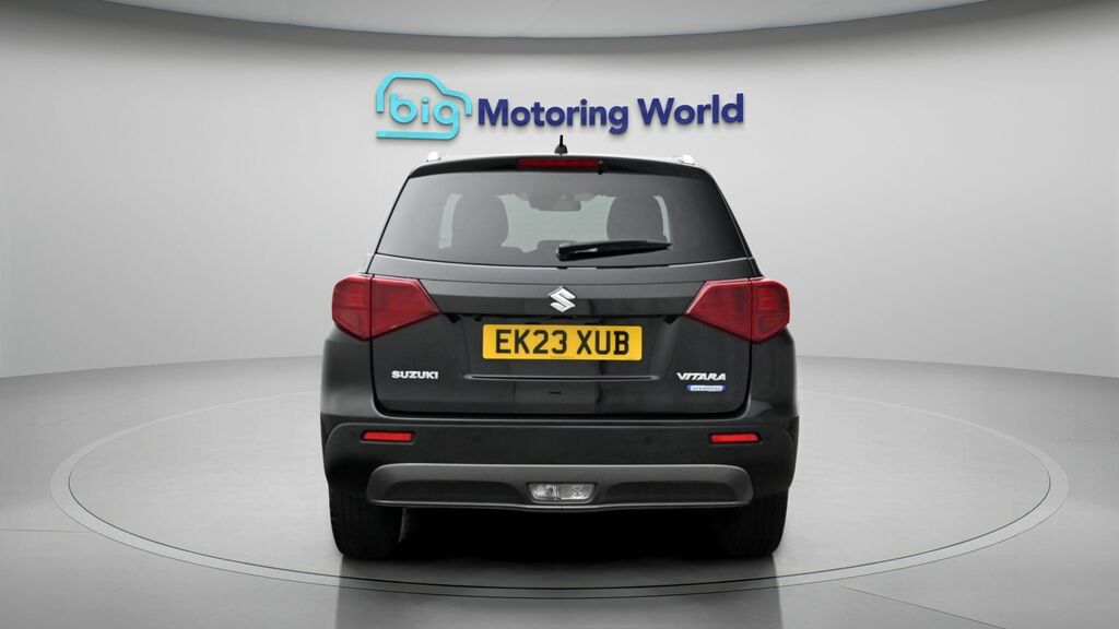 Suzuki Vitara Sz5 Black #6