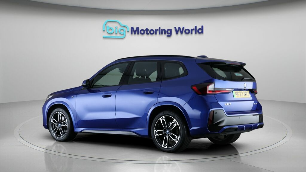 BMW iX1 M Sport Blue #5