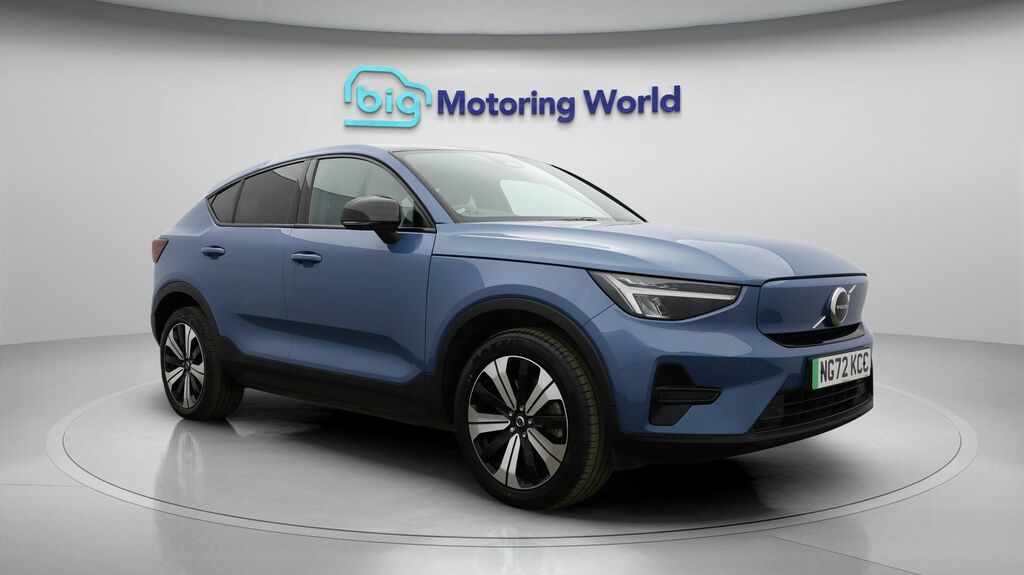 Volvo C40 Core Blue