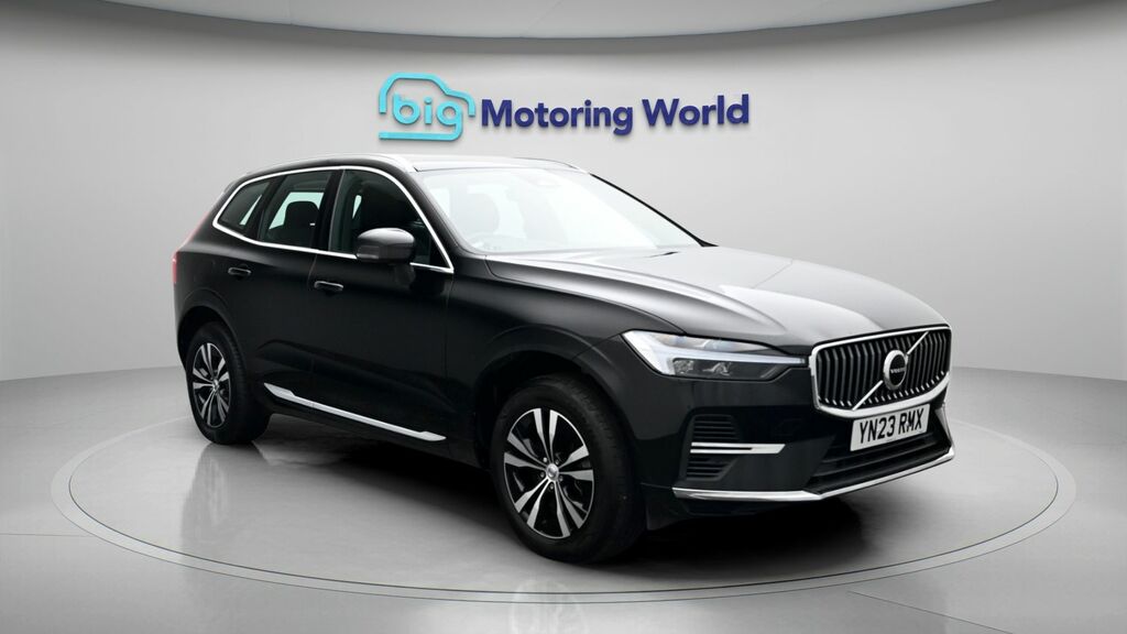 Volvo XC60 Core Black