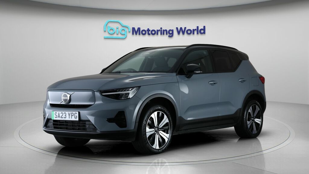 Volvo XC40 Core Grey #3