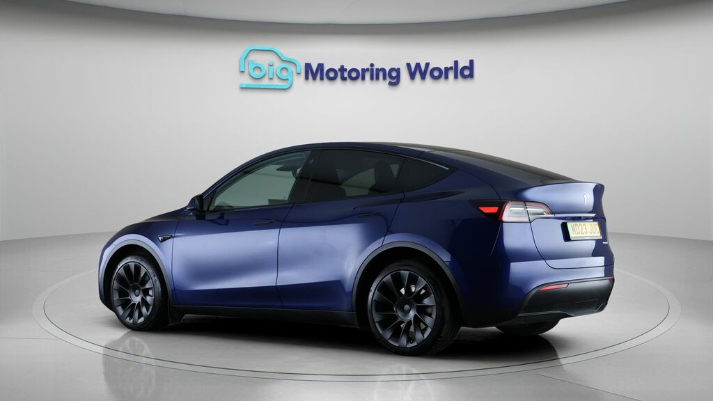 Tesla Model Y Long Range Blue #5