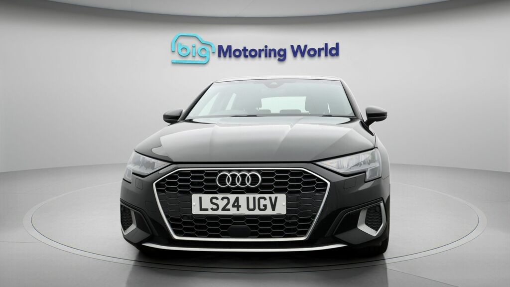 Audi A3 Sport Black #2