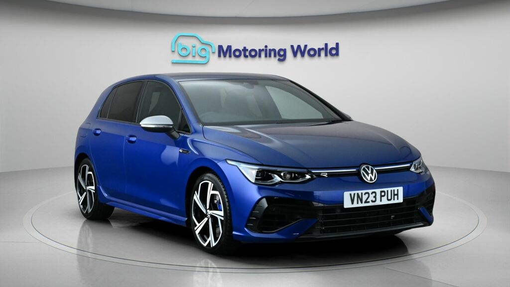 Volkswagen Golf R Blue