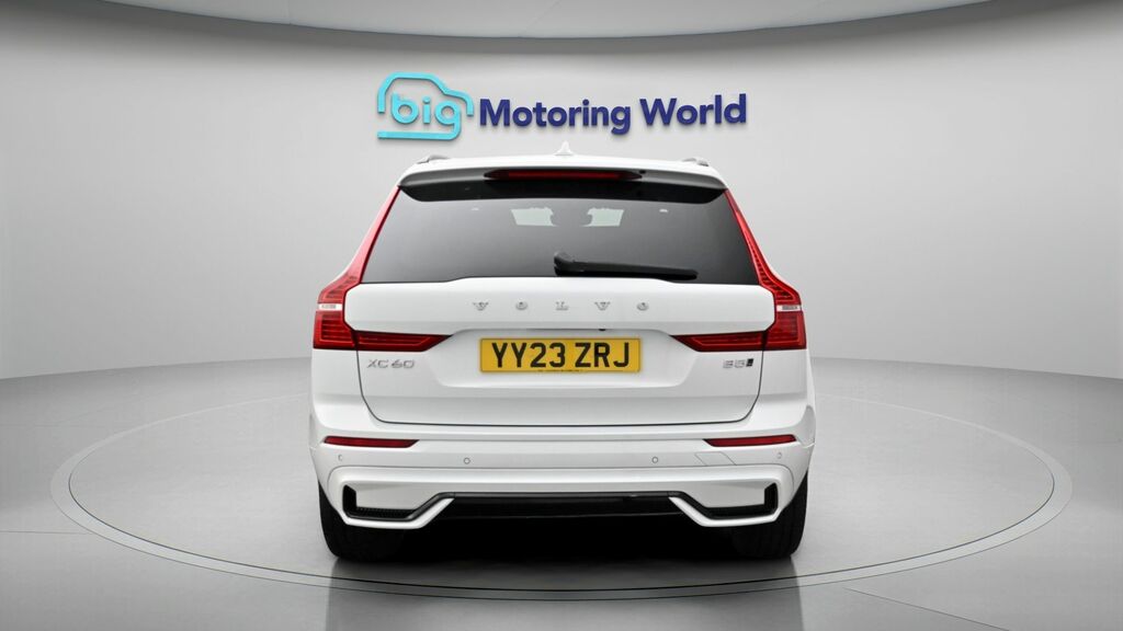 Volvo XC60 Ultimate White #6