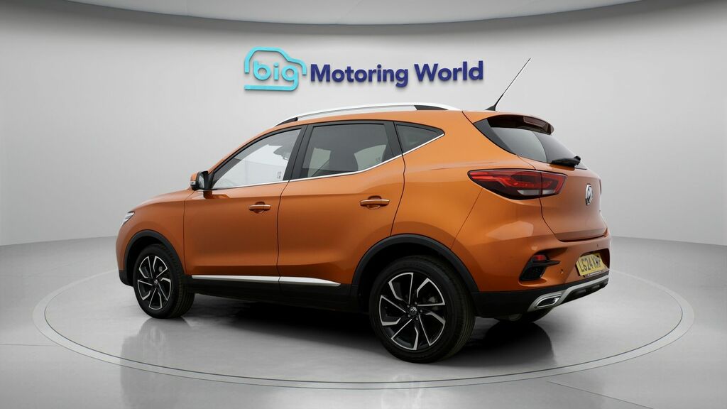 MG ZS Exclusive Orange #5
