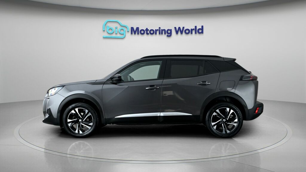 Peugeot 2008 Allure Premium Grey #4