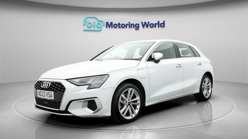 Audi A3 Sport White #3