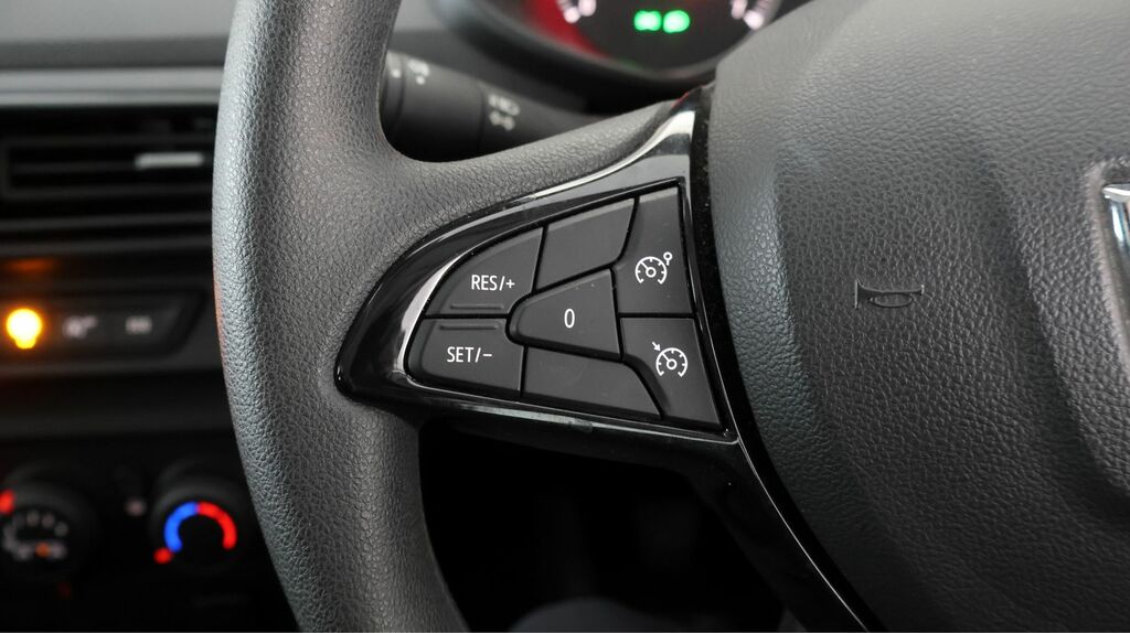 Dacia Sandero 1.0 Tce Essential Hatchback Bi Fuel #20