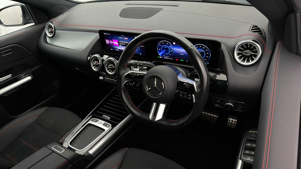 Mercedes-Benz EQA Eqa 250 140Kw Amg Line Executive 70.5Kwh Grey #9