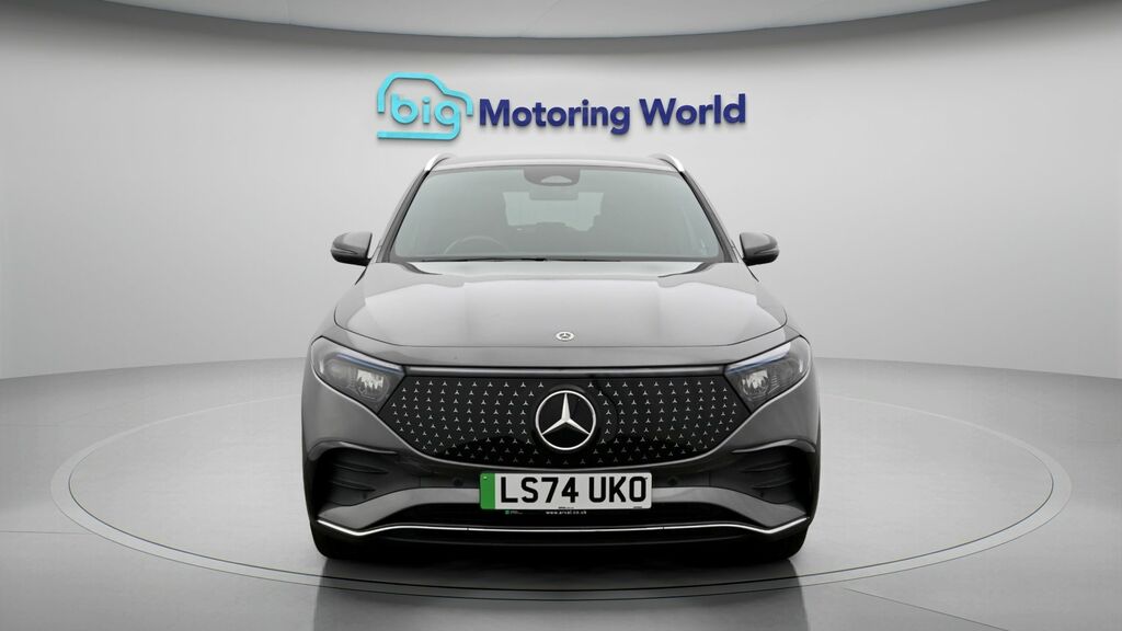 Mercedes-Benz EQA Amg Line Grey #2