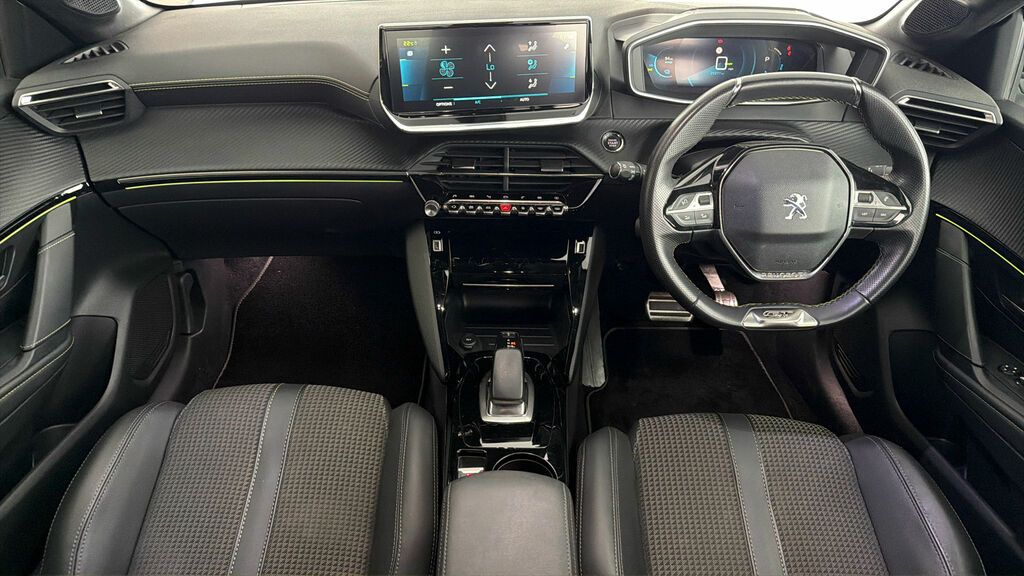 Peugeot e-208 50Kwh Allure Premium White #12