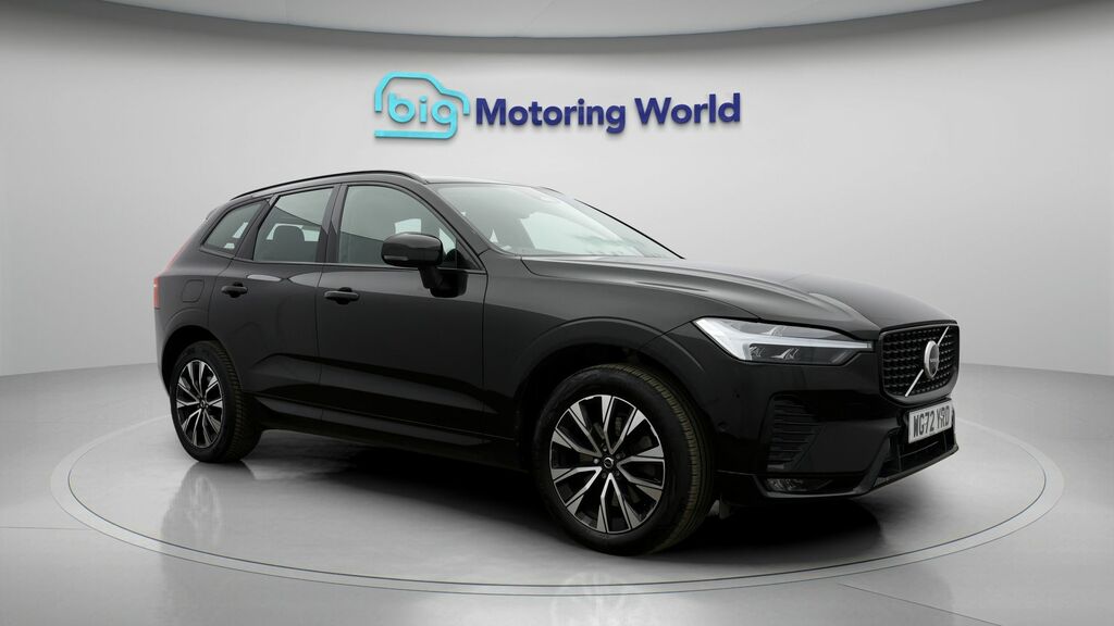 Volvo XC60 Plus Black