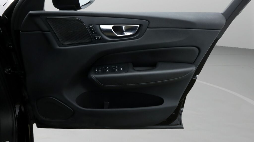 Volvo XC60 2.0 B4d R Design Awd Geartronic Grey #15