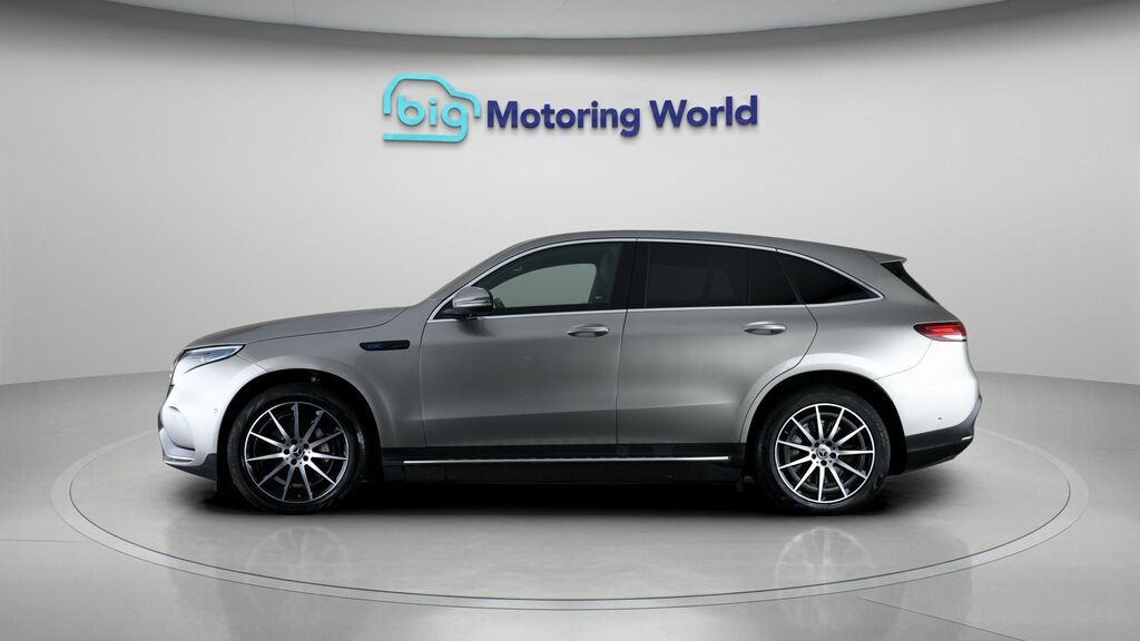 Mercedes-Benz EQC Amg Line Silver #4