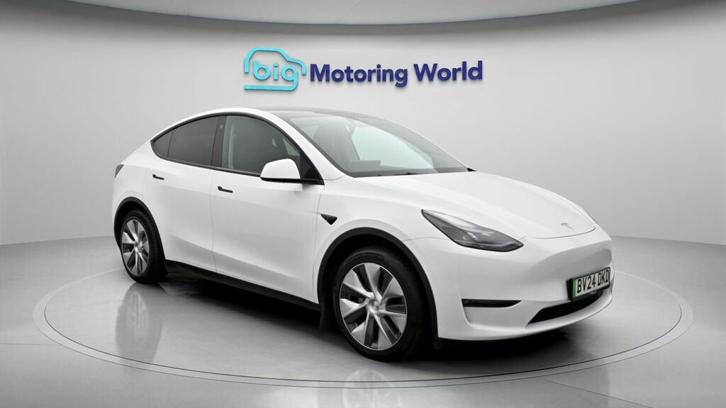 Tesla Model Y Long Range White