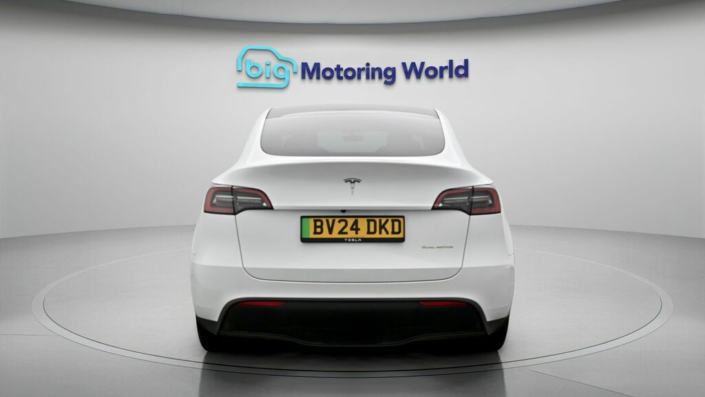 Tesla Model Y Long Range White #6