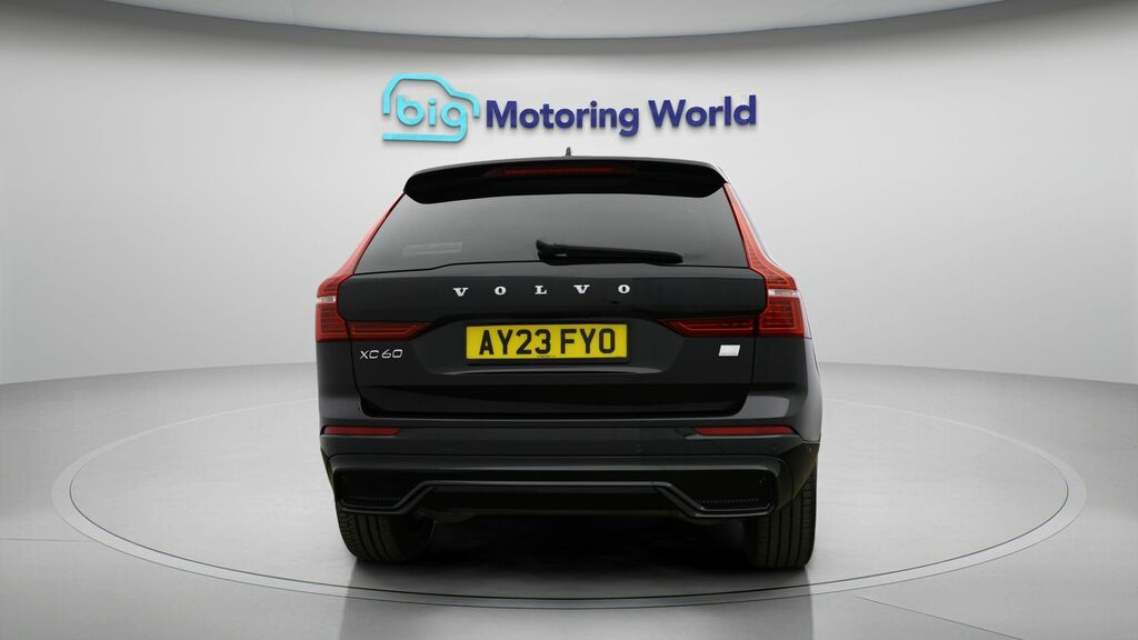 Volvo XC60 Ultimate Dark Black #6